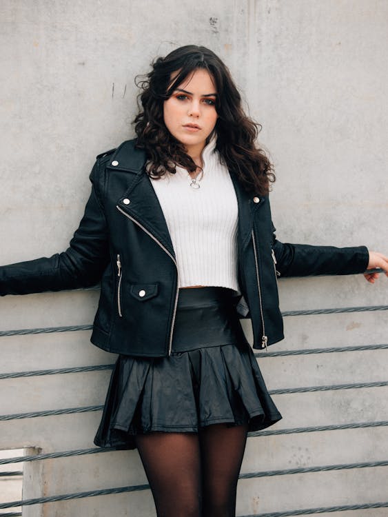 Ropa de mujer moderna: elegante y chic para cada ocasión