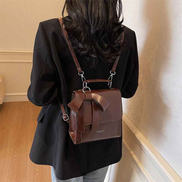 Mochila de moda femenina con diseño exclusivo para mujeres de la minoría