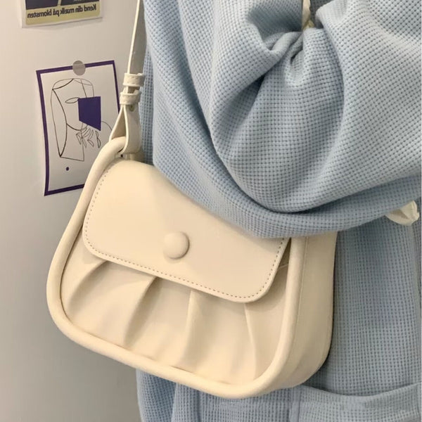 Bolso de mensajero de mujer pequeño con pliegues cuadrados para todos los estilos - The Noble Style
