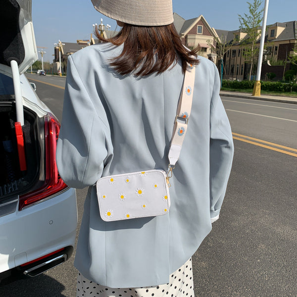 Bolso cruzado de flores mujer con cadena de moda para el hombro - The Noble Style