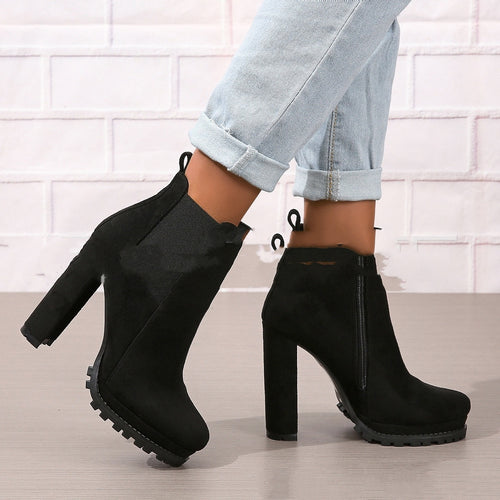 Botas de tacón alto grande mujer de cuero en comercio exterior europeo y americano - The Noble Style