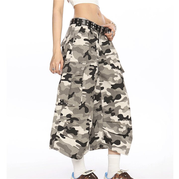 Pantalones cargo de camuflaje mujer con múltiples bolsillos y estampado de lunares - The Noble Style