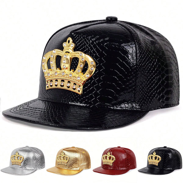 Gorro hip hop de cuero PU con etiqueta metálica Crown, sombrero plano estilo europeo y americano - The Noble Style