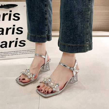 Tacones de cristal plateados con tacón de stiletto Rites