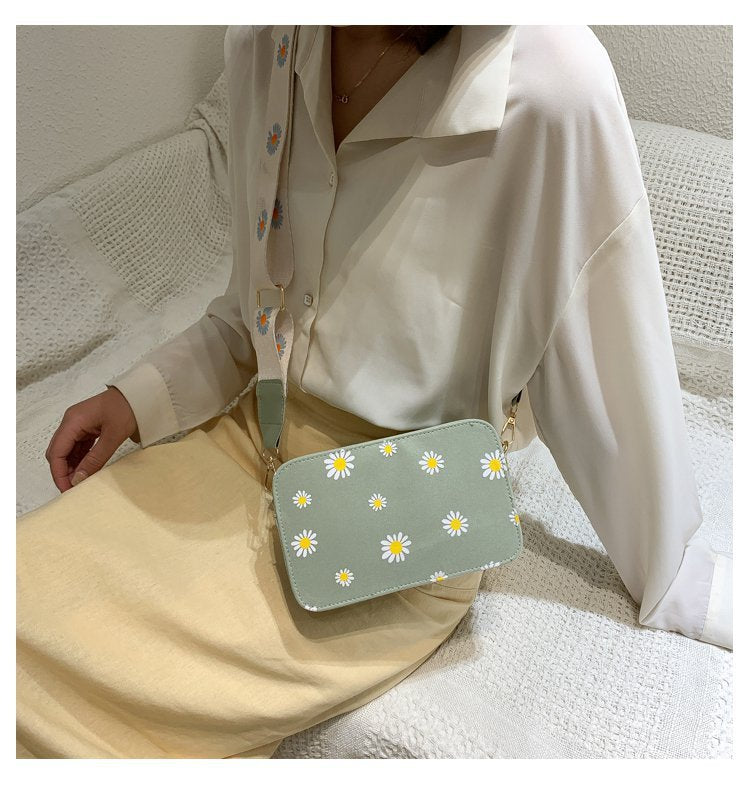 Bolso cruzado de flores mujer con cadena de moda para el hombro - The Noble Style